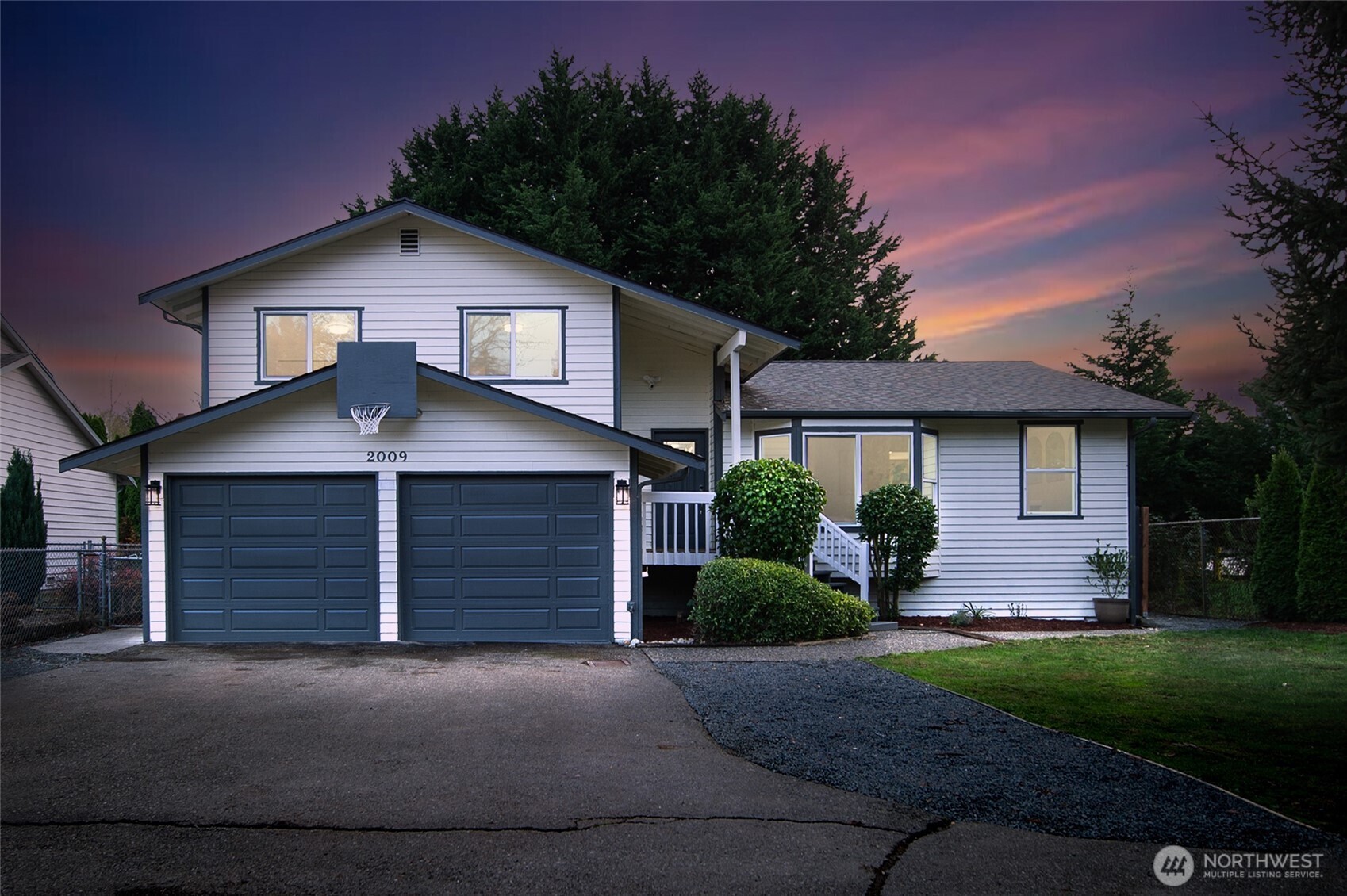 2009 N 154th Place Shoreline WA 98133