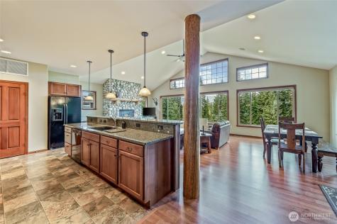 20672 Miracle Mile Leavenworth WA 98826