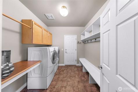 810 S Hills Drive Bellingham WA 98229