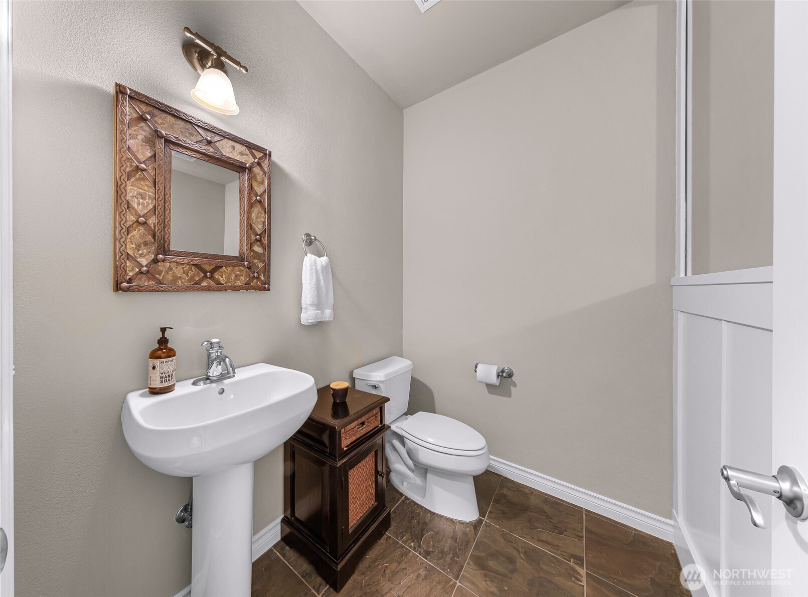 810 S Hills Drive Bellingham WA 98229