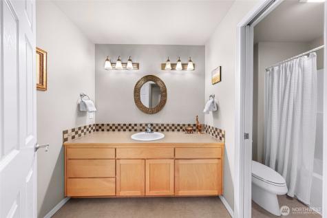 810 S Hills Drive Bellingham WA 98229