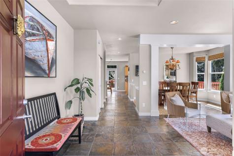 810 S Hills Drive Bellingham WA 98229