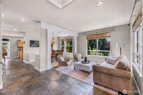 810 S Hills Drive Bellingham WA 98229