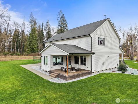 23670 SE 448th Street Enumclaw WA 98022