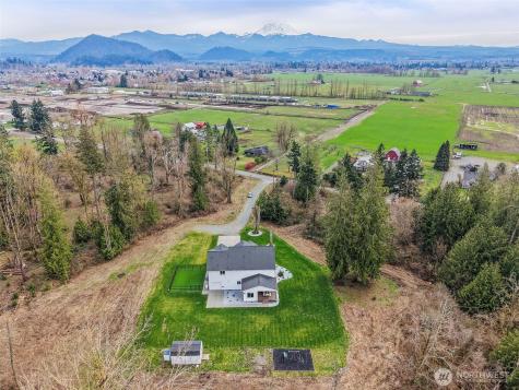 23670 SE 448th Street Enumclaw WA 98022