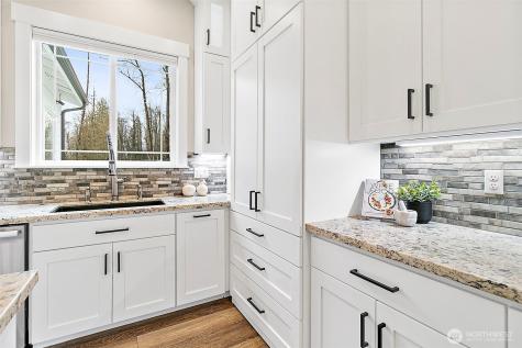 23670 SE 448th Street Enumclaw WA 98022