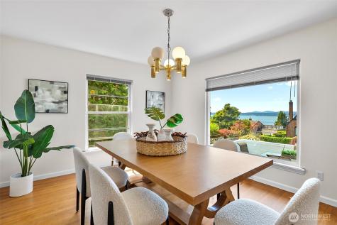 2814 42nd Avenue W Seattle WA 98199