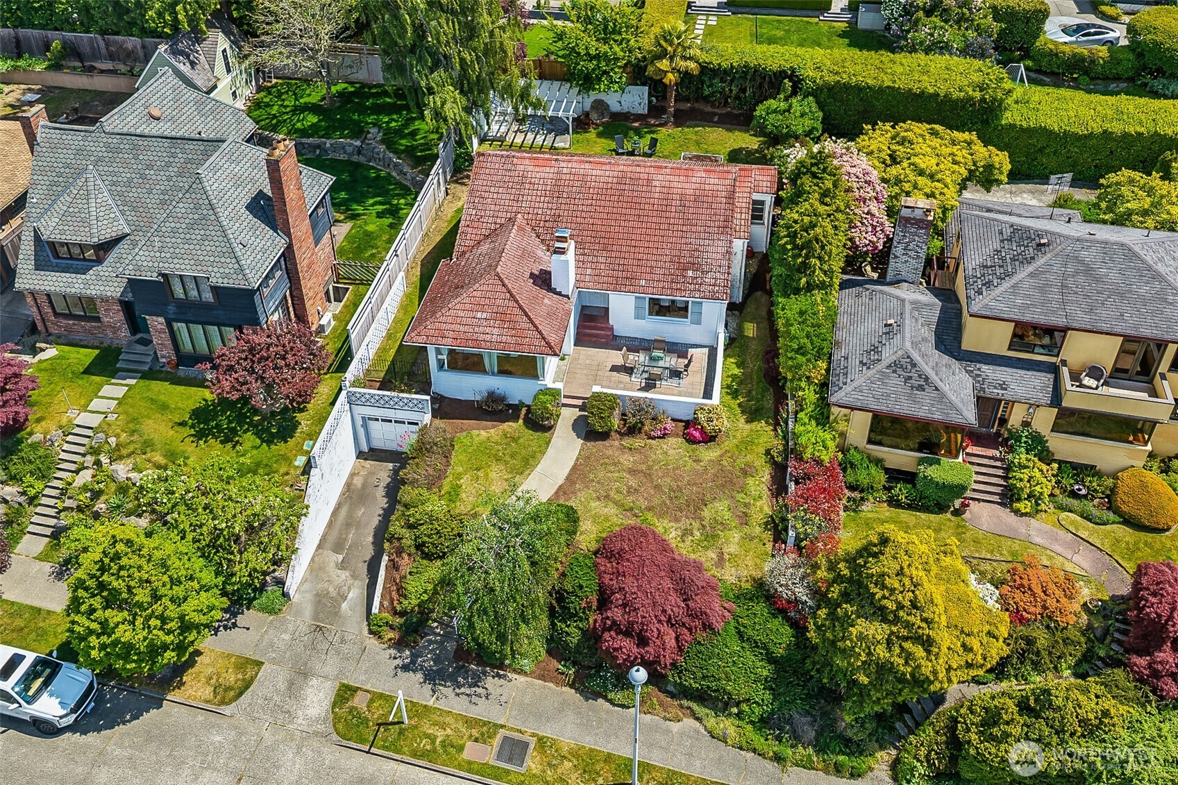 2814 42nd Avenue W Seattle WA 98199