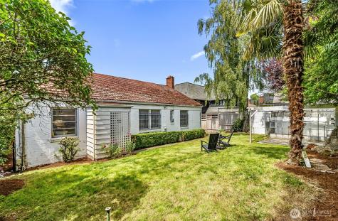 2814 42nd Avenue W Seattle WA 98199