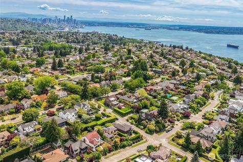 2814 42nd Avenue W Seattle WA 98199