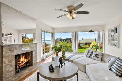 2814 42nd Avenue W Seattle WA 98199