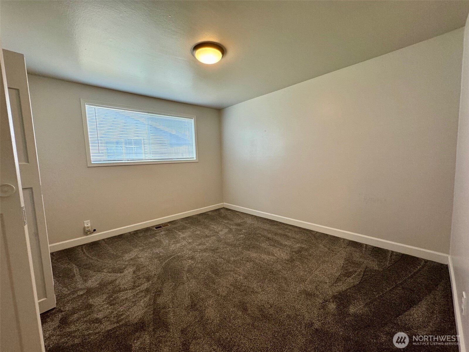 610 S Grand Drive Moses Lake WA 98837