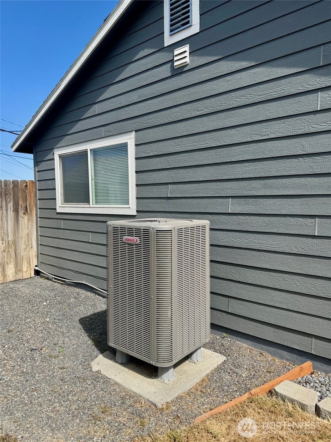 610 S Grand Drive Moses Lake WA 98837