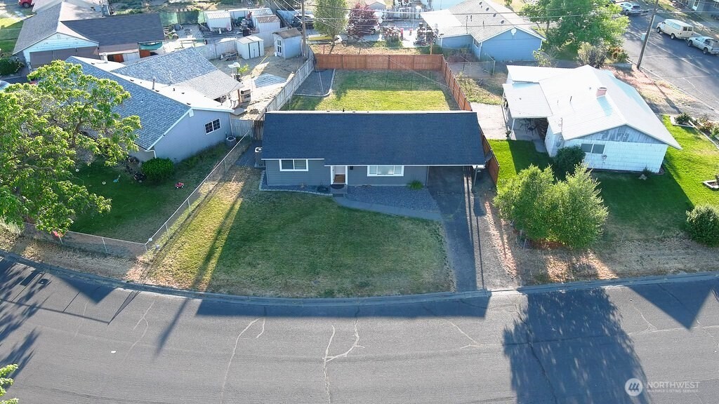 610 S Grand Drive Moses Lake WA 98837