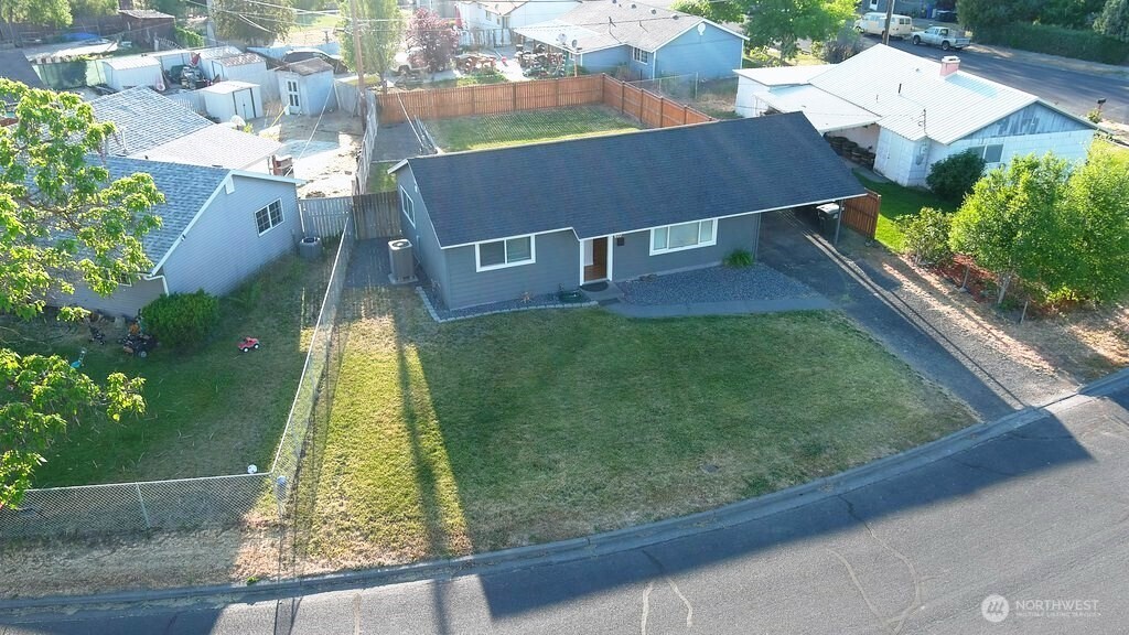 610 S Grand Drive Moses Lake WA 98837