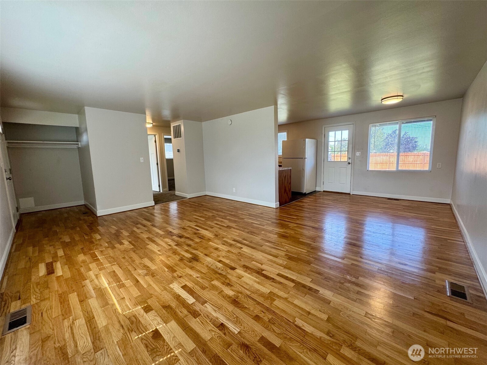 610 S Grand Drive Moses Lake WA 98837