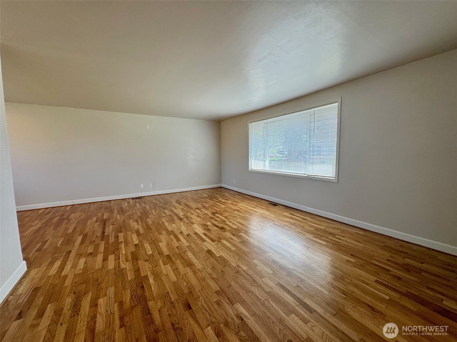 610 S Grand Drive Moses Lake WA 98837