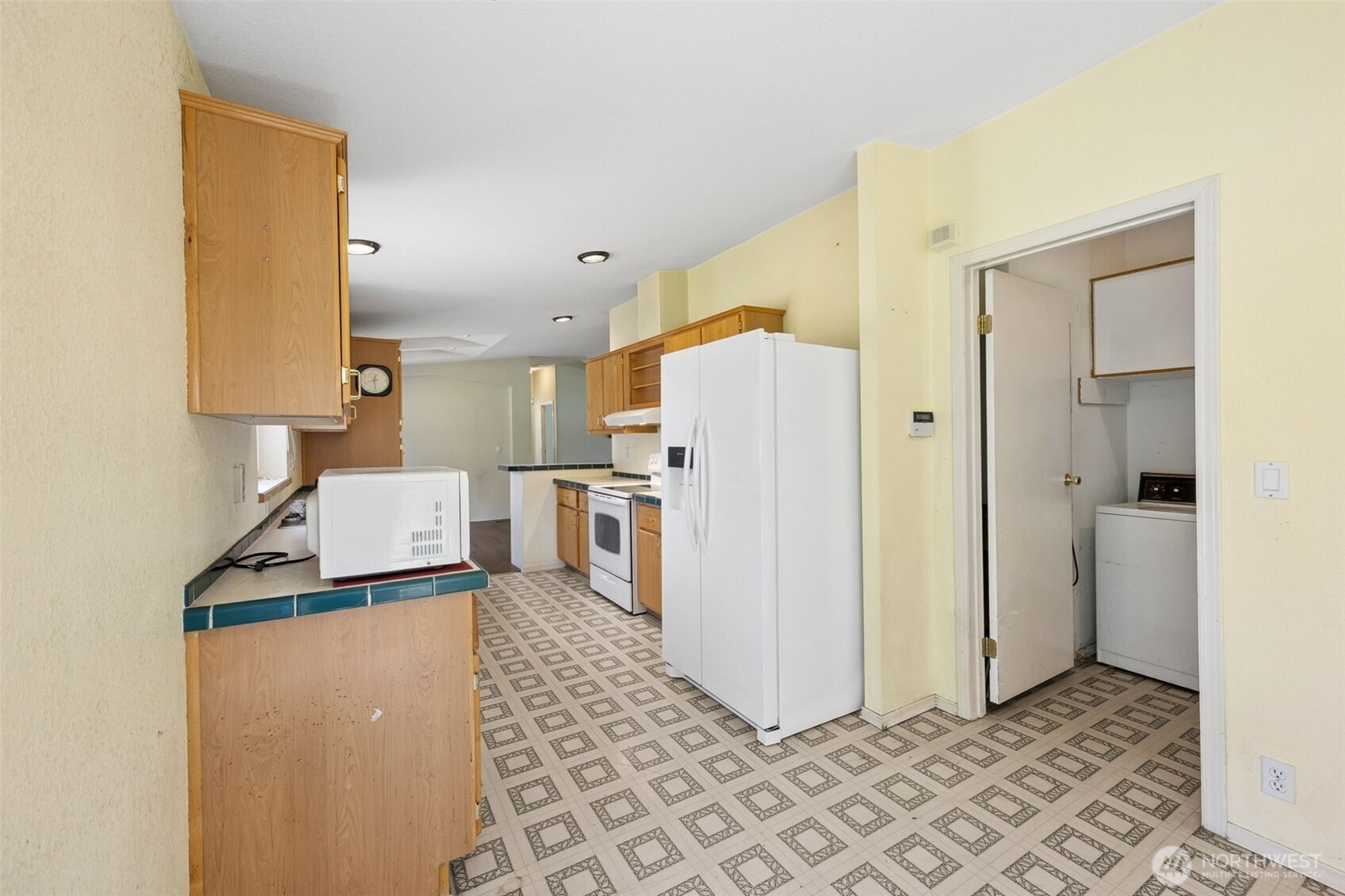 2203 151st Street E Tacoma WA 98445