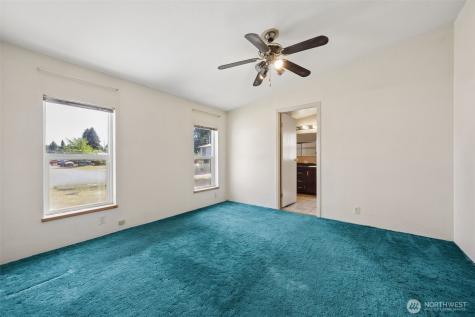 2203 151st Street E Tacoma WA 98445