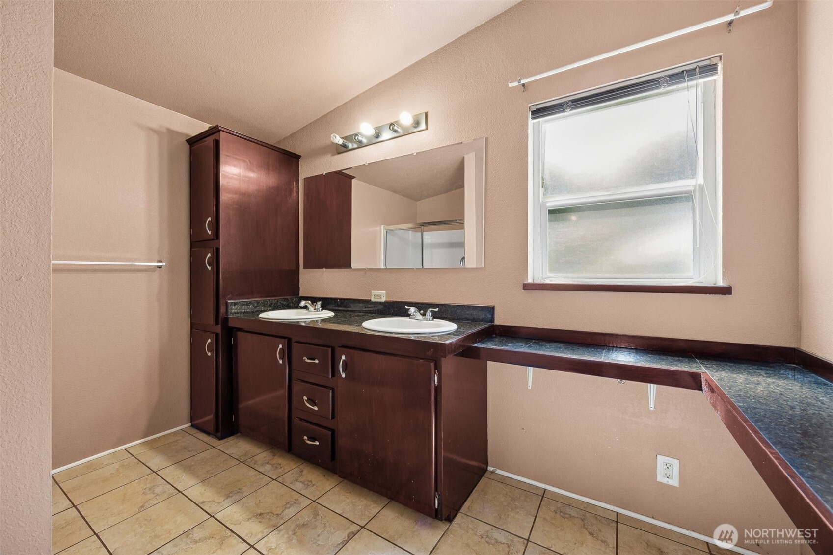 2203 151st Street E Tacoma WA 98445