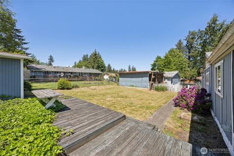 2203 151st Street E Tacoma WA 98445
