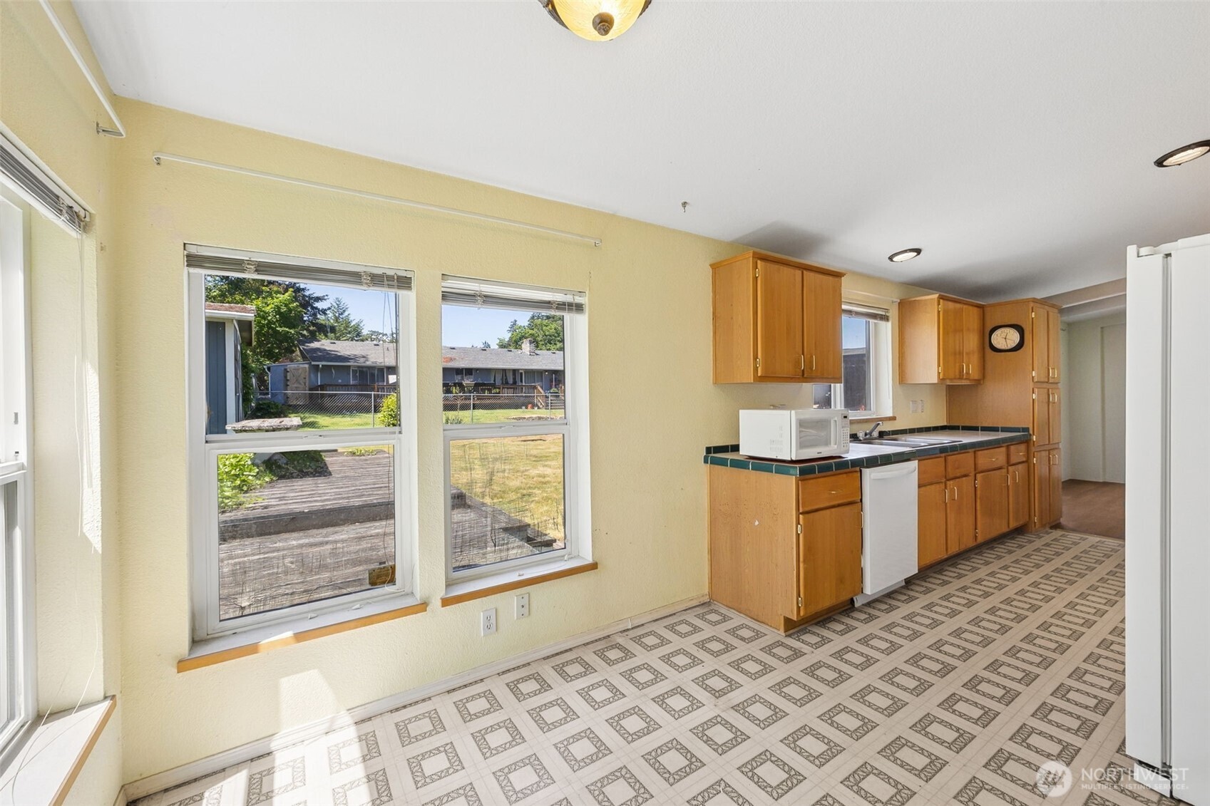 2203 151st Street E Tacoma WA 98445