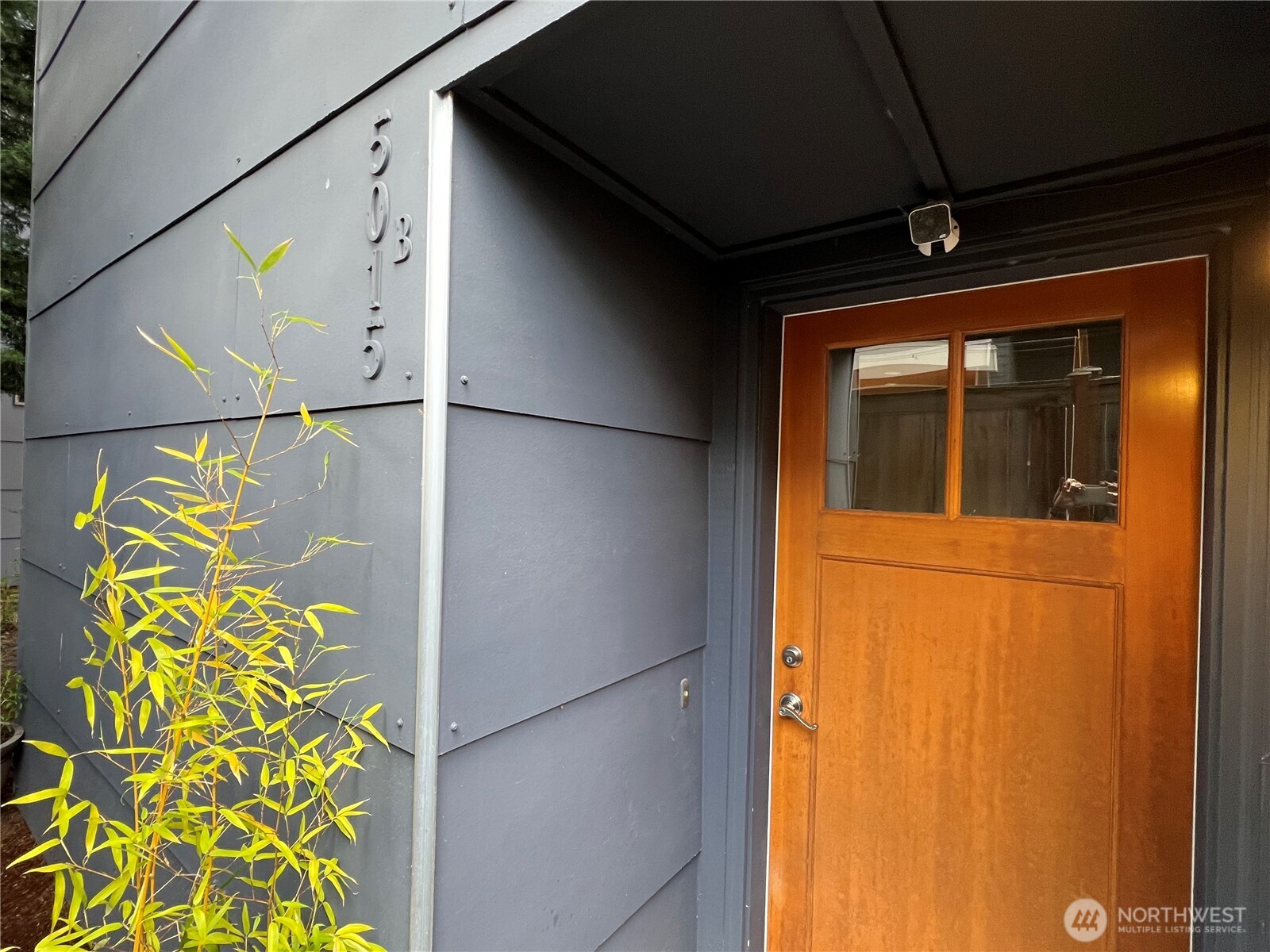5015 37th Avenue S Seattle WA 98118