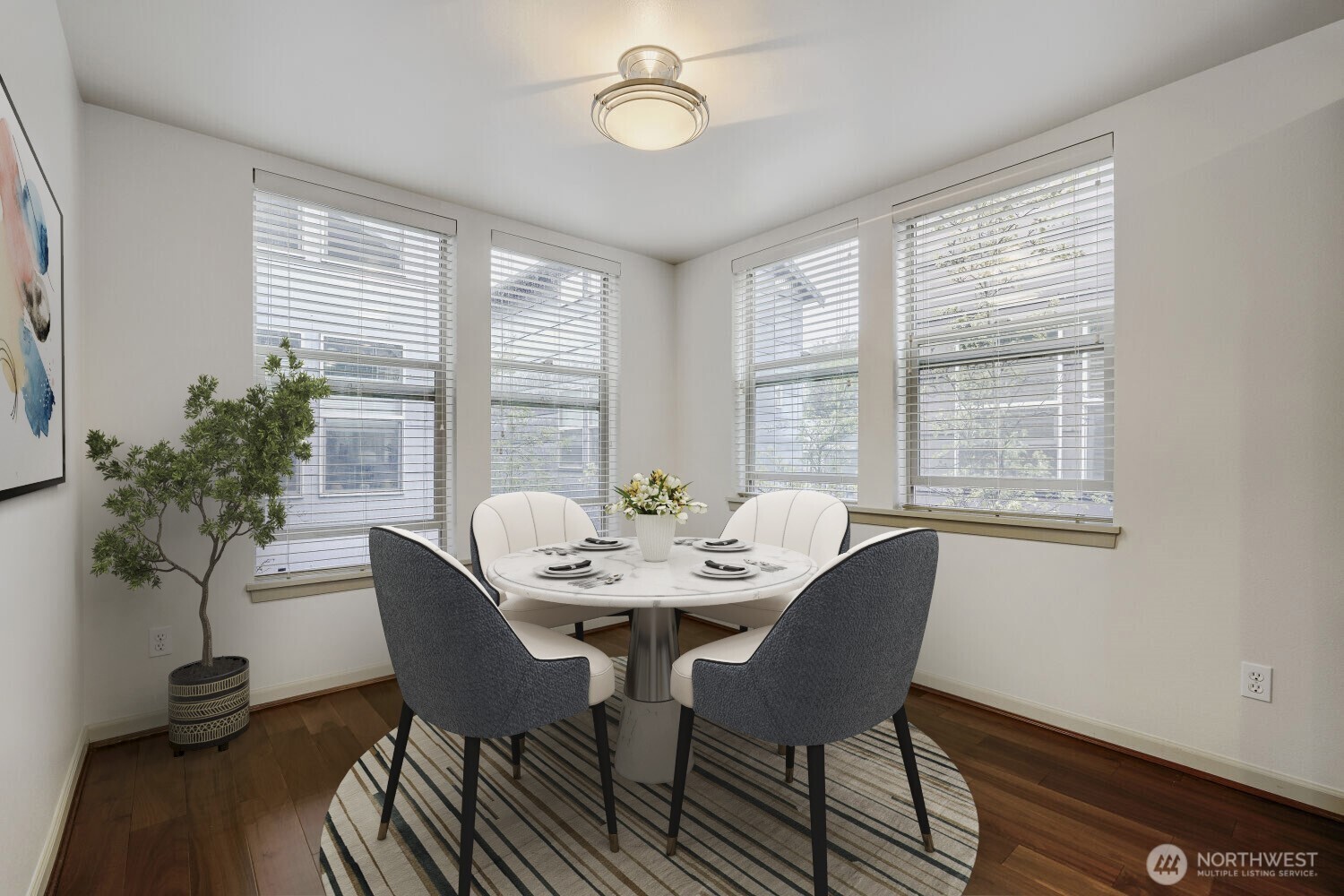5015 37th Avenue S Seattle WA 98118