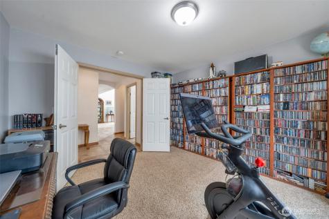 13811 176th Street E Puyallup WA 98374