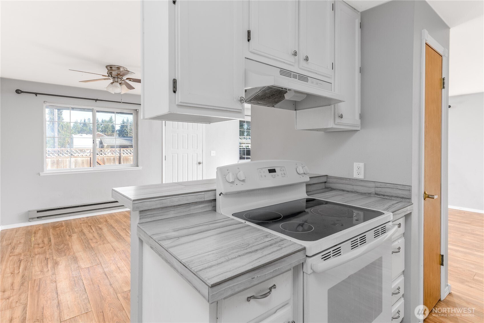 1014 W Spruce Street Port Angeles WA 98363