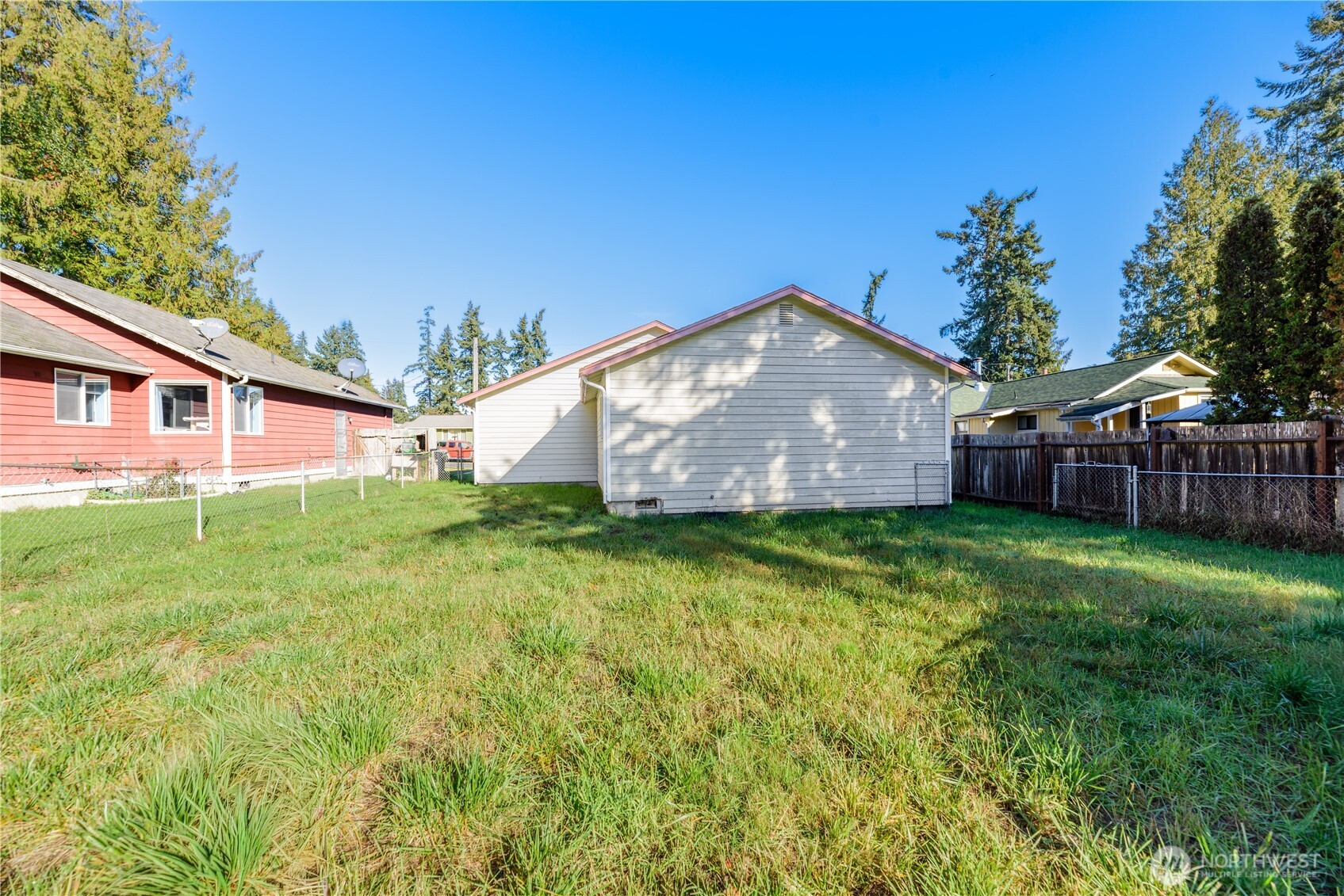 1014 W Spruce Street Port Angeles WA 98363