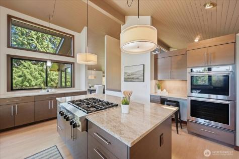 9418 Odin Way Bothell WA 98011