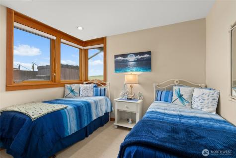 1603 Sea Grass Lane Westport WA 98595