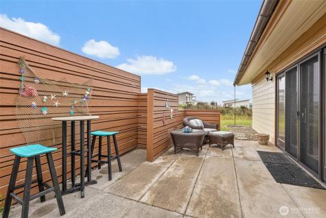 1603 Sea Grass Lane Westport WA 98595