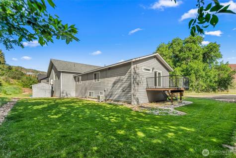 64 Spurlock Lane Monitor WA 98836
