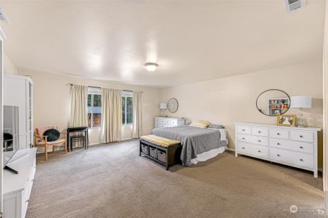 22448 Bridgewater Road Sedro Woolley WA 98284