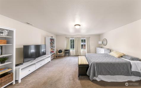 22448 Bridgewater Road Sedro Woolley WA 98284