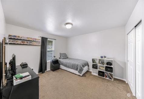 22448 Bridgewater Road Sedro Woolley WA 98284