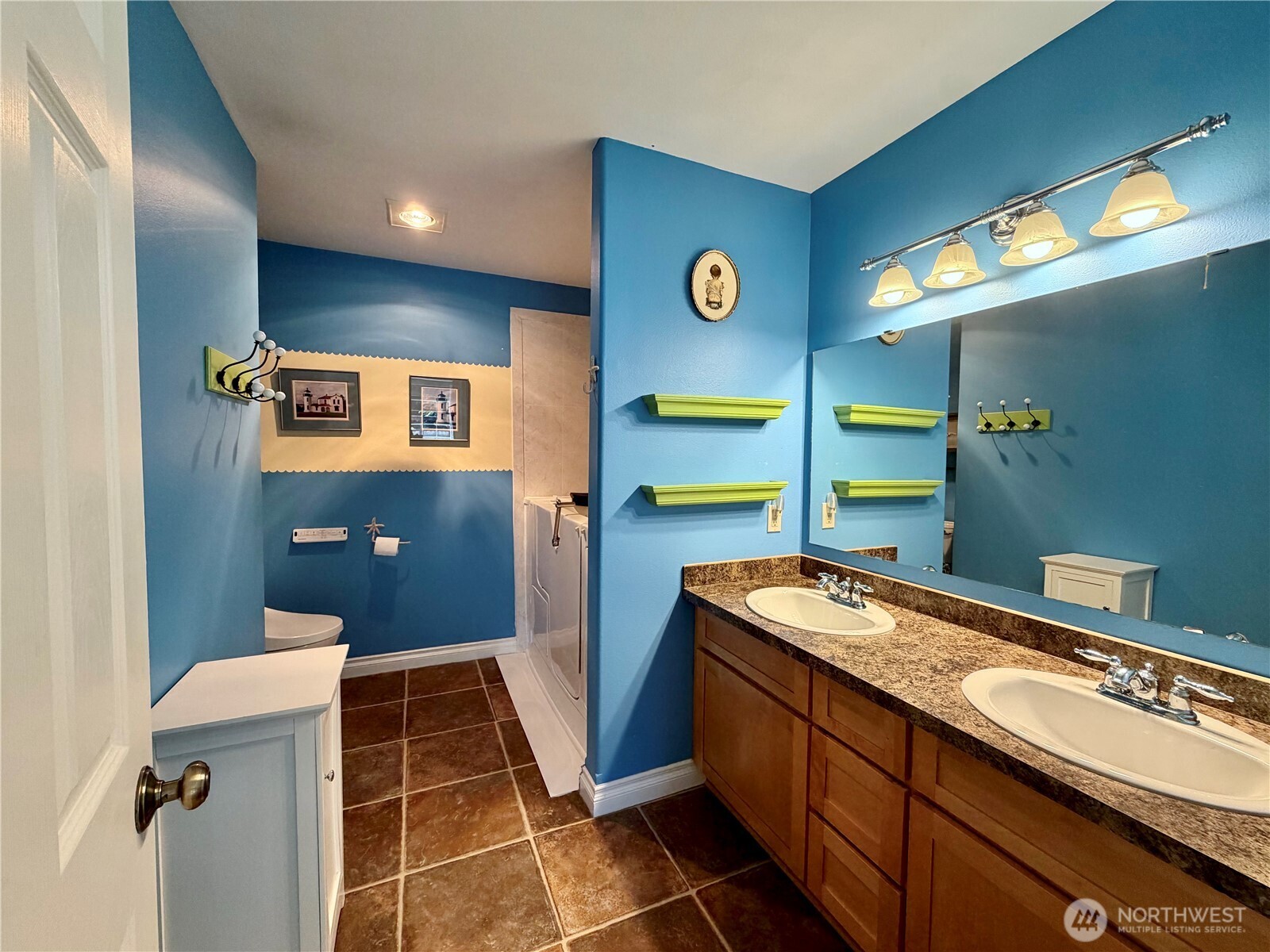 415 Quinault Avenue SE Ocean Shores WA 98569