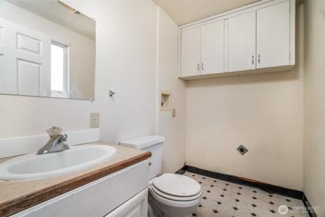715 S 141st Street Tacoma WA 98444