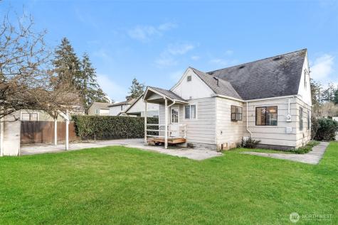 715 S 141st Street Tacoma WA 98444