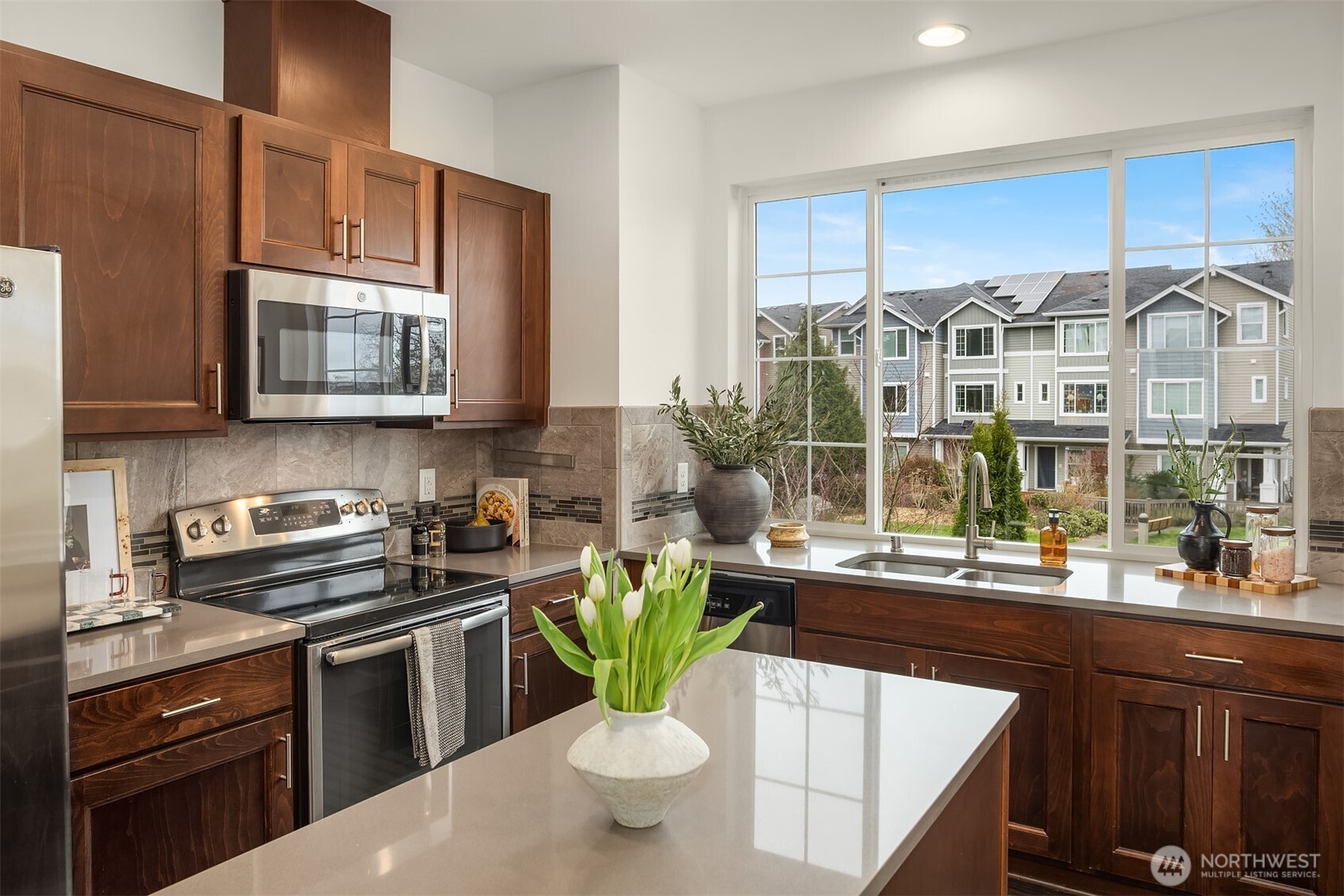 6592 High Point Drive SW Seattle WA 98126