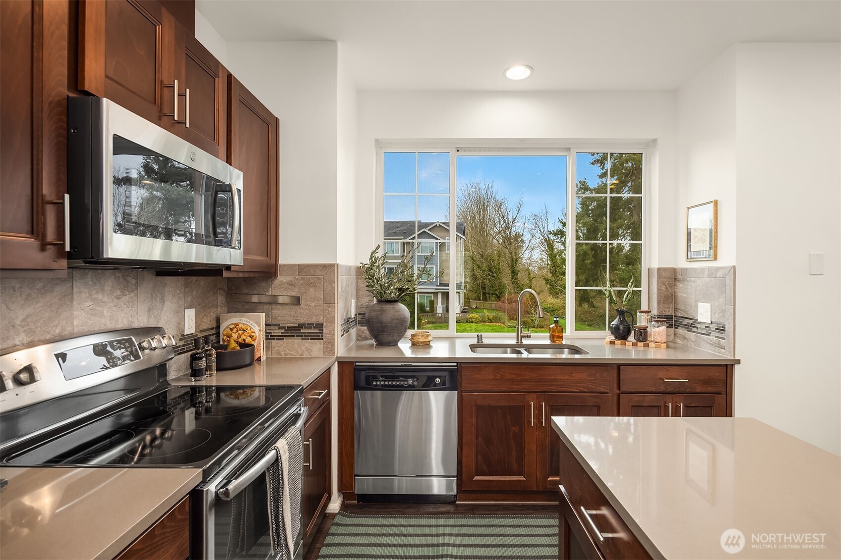 6592 High Point Drive SW Seattle WA 98126
