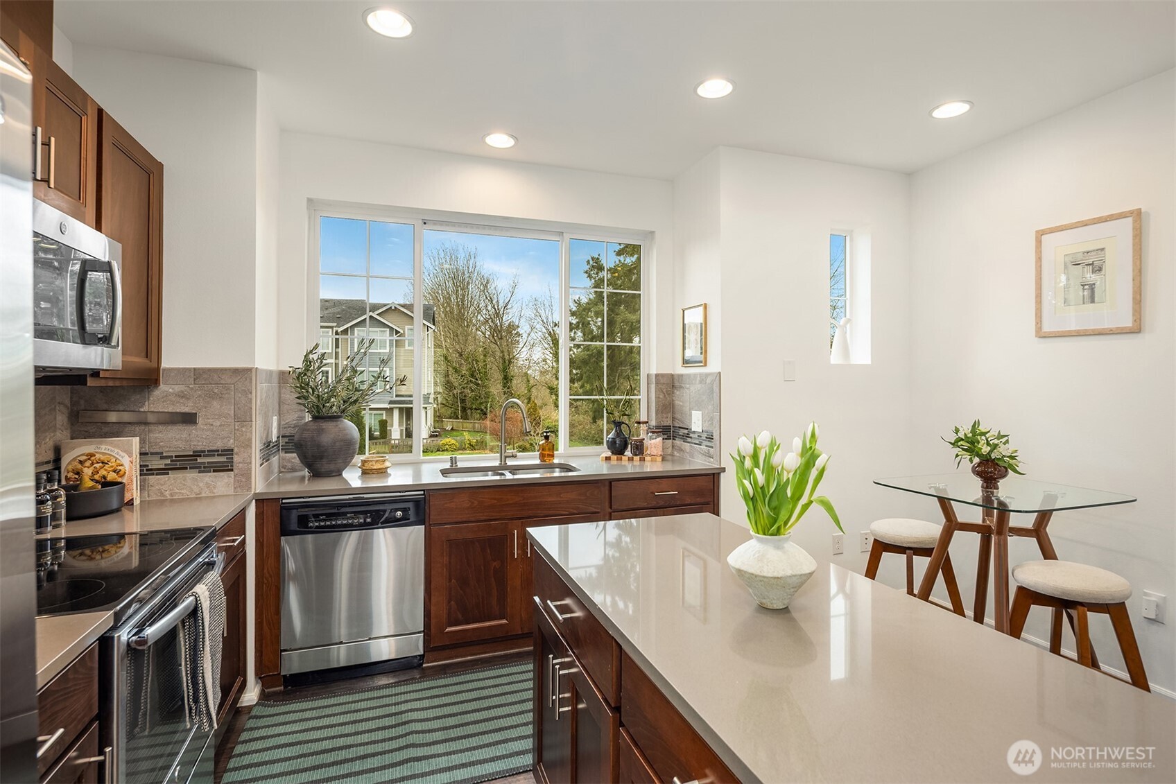 6592 High Point Drive SW Seattle WA 98126