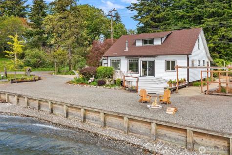 22113 Dockton Road SW Vashon WA 98070