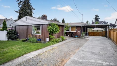 610 4th Street NE Puyallup WA 98372