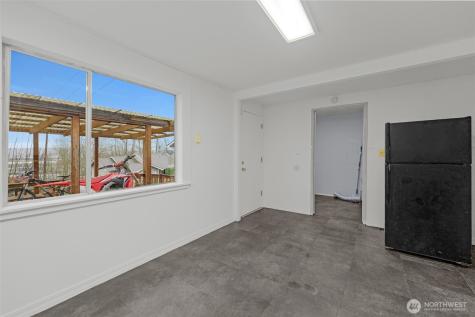 833 E Marine View Drive Everett WA 98201