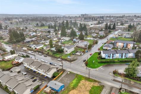 833 E Marine View Drive Everett WA 98201