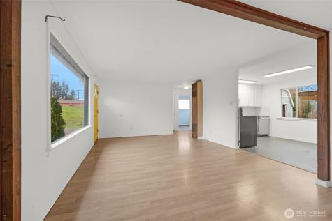 833 E Marine View Drive Everett WA 98201