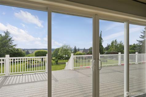 19679 Smiley Drive Mount Vernon WA 98274